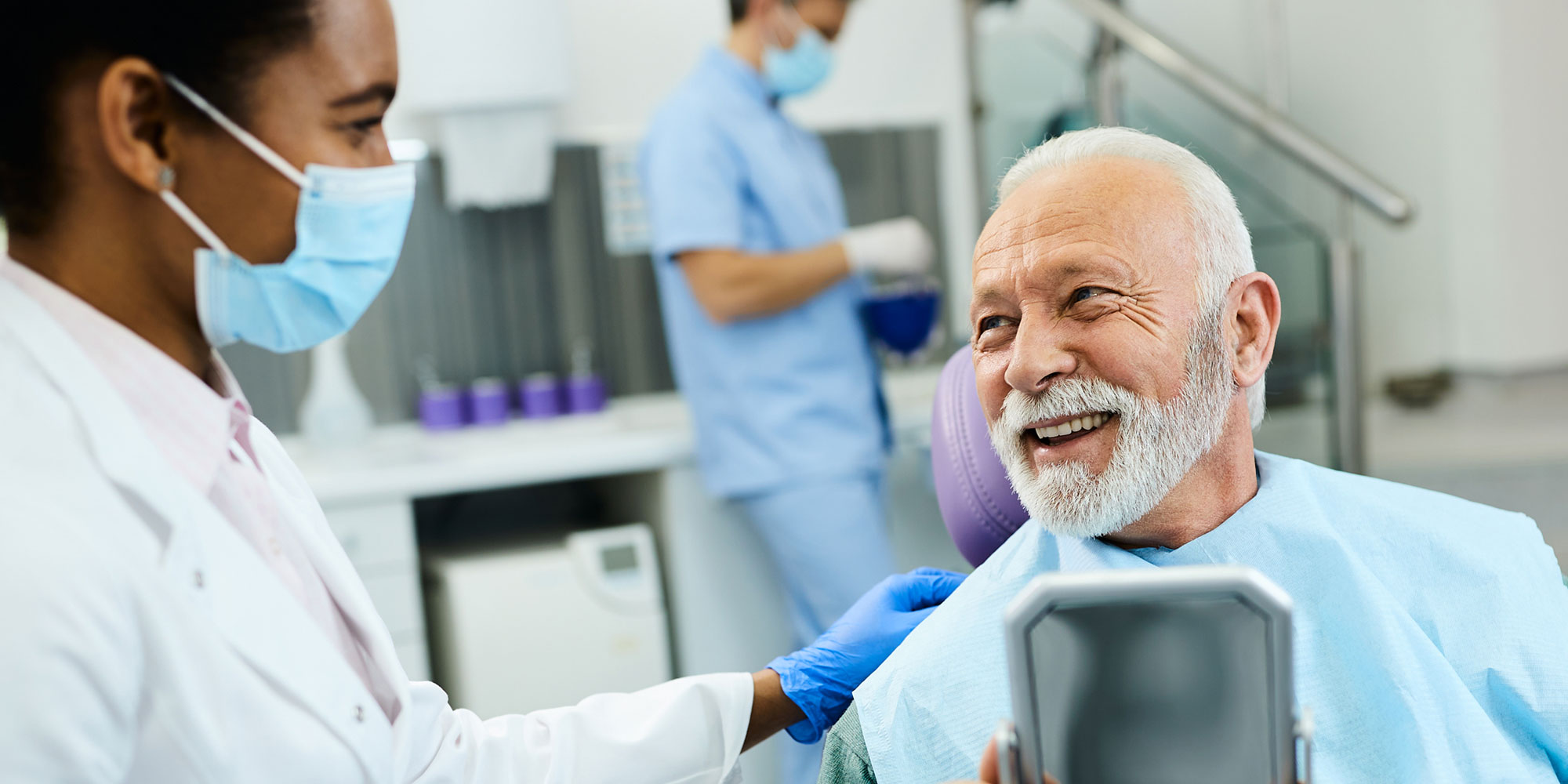 patient with mirror happy results